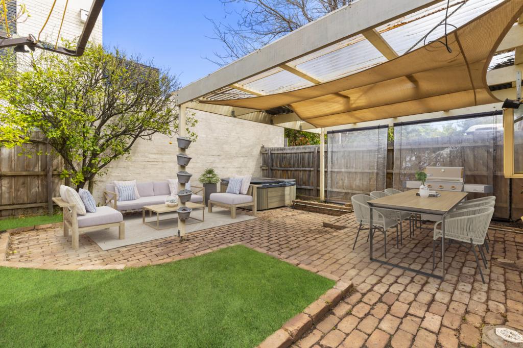 7 Tudor Ct, Edithvale, VIC 3196