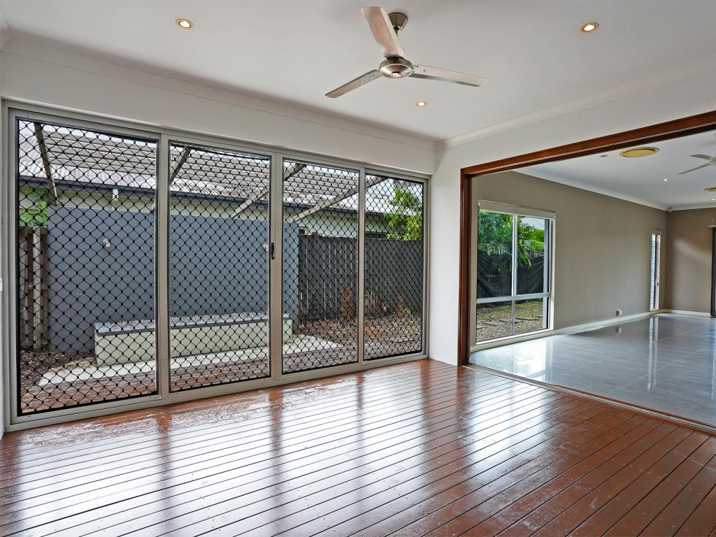 34 Dunlop St, Kelso, QLD 4815