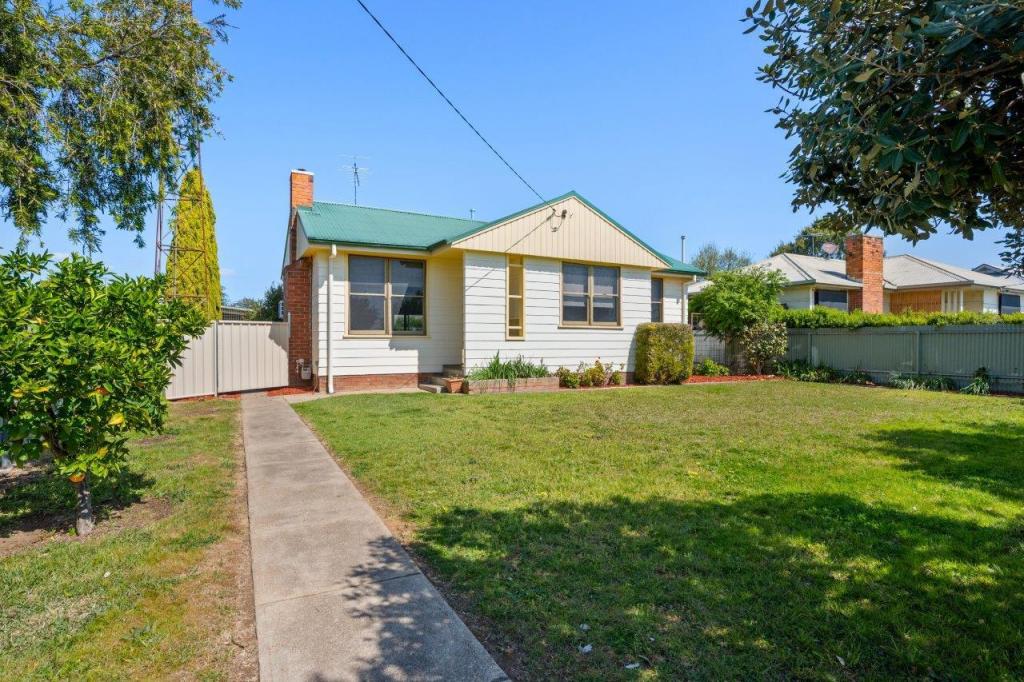 65 Balfour St, Culcairn, NSW 2660