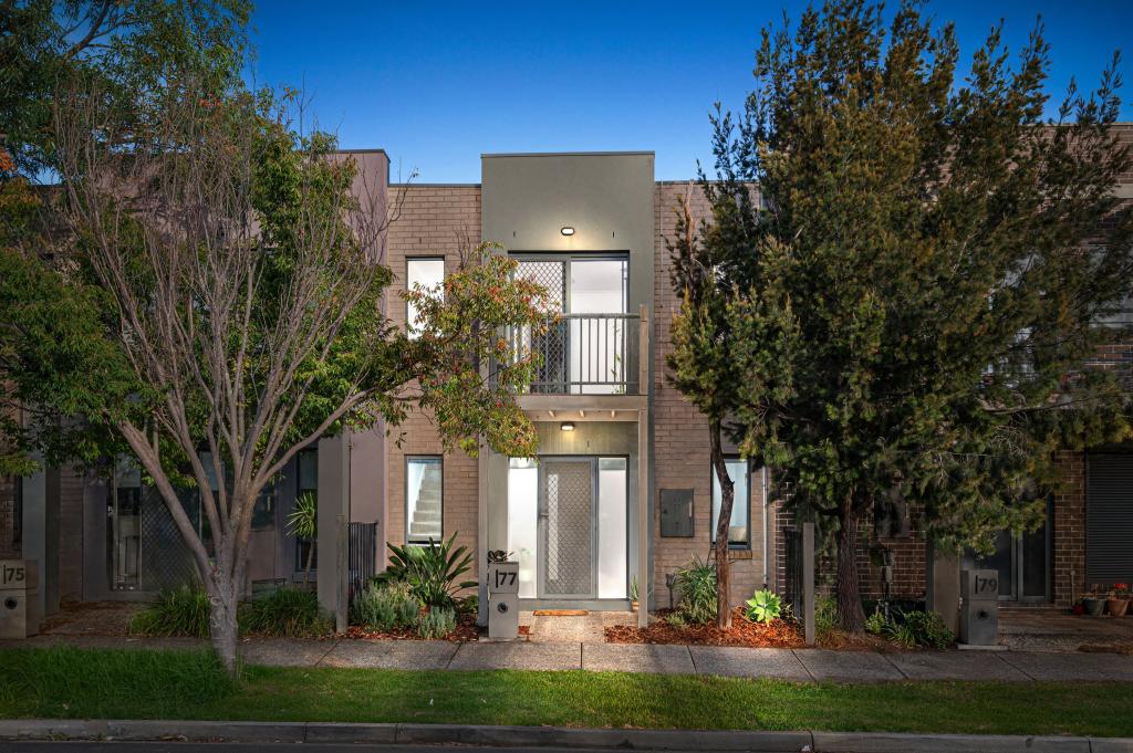 77 Lyndarum Dr, Epping, VIC 3076