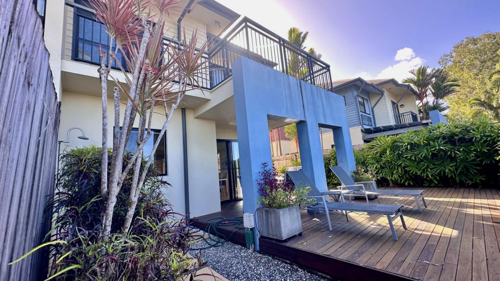 13/5-7 Arlington Esp, Clifton Beach, QLD 4879