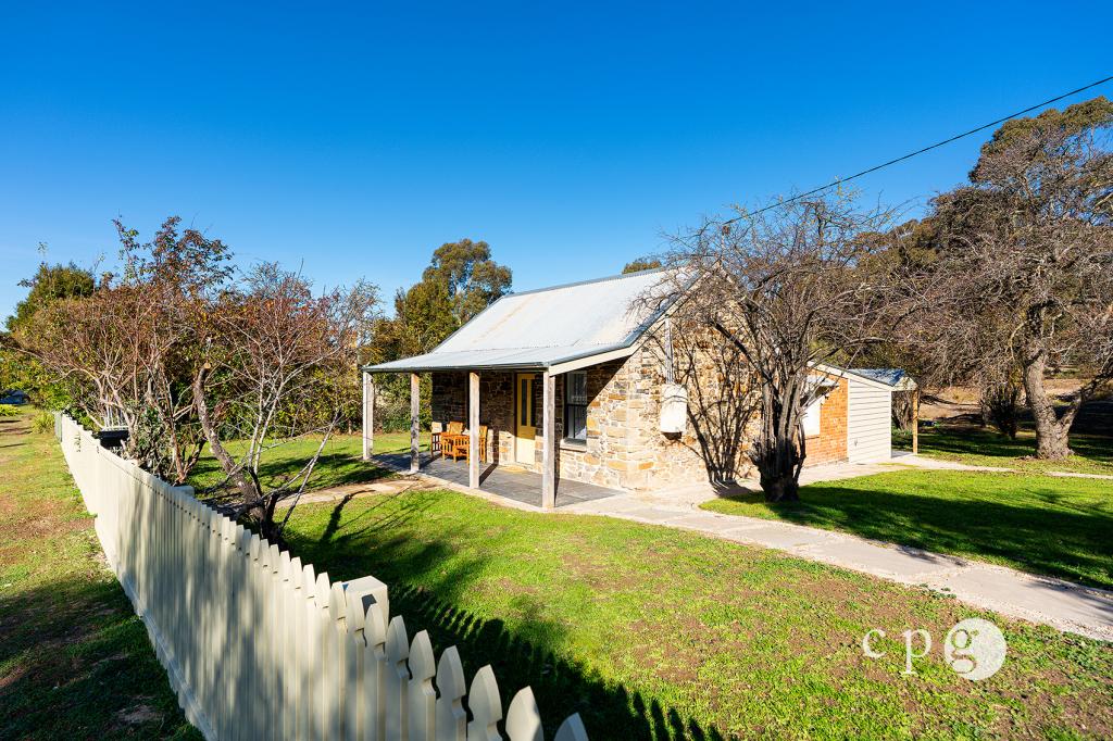 32 Castlemaine Maldon Rd, Maldon, VIC 3463