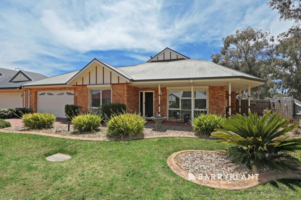 4 Campion Walk, Lynbrook, VIC 3975