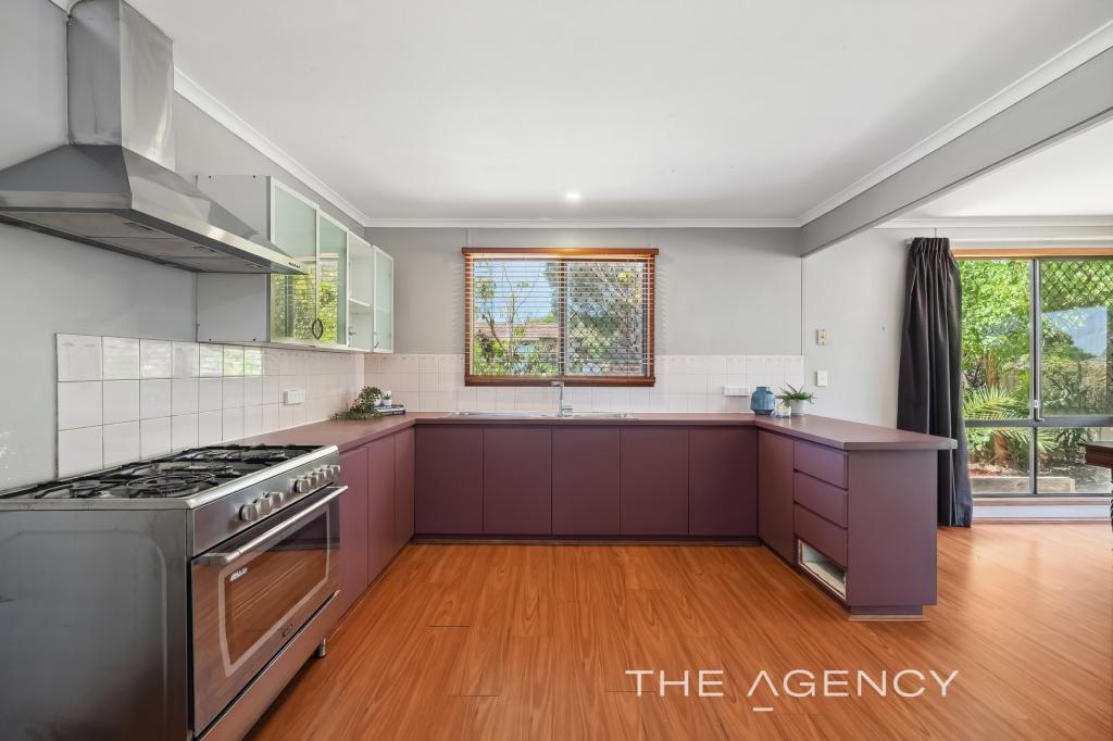 3 Jarril Pl, Koongamia, WA 6056