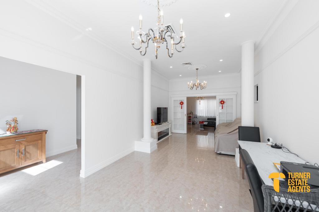 1/9 Tweeddale Rd, Applecross, WA 6153