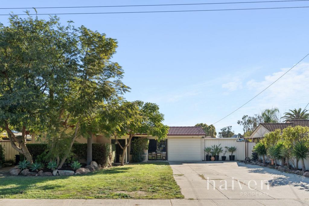 23 Highclere Bvd, Marangaroo, WA 6064