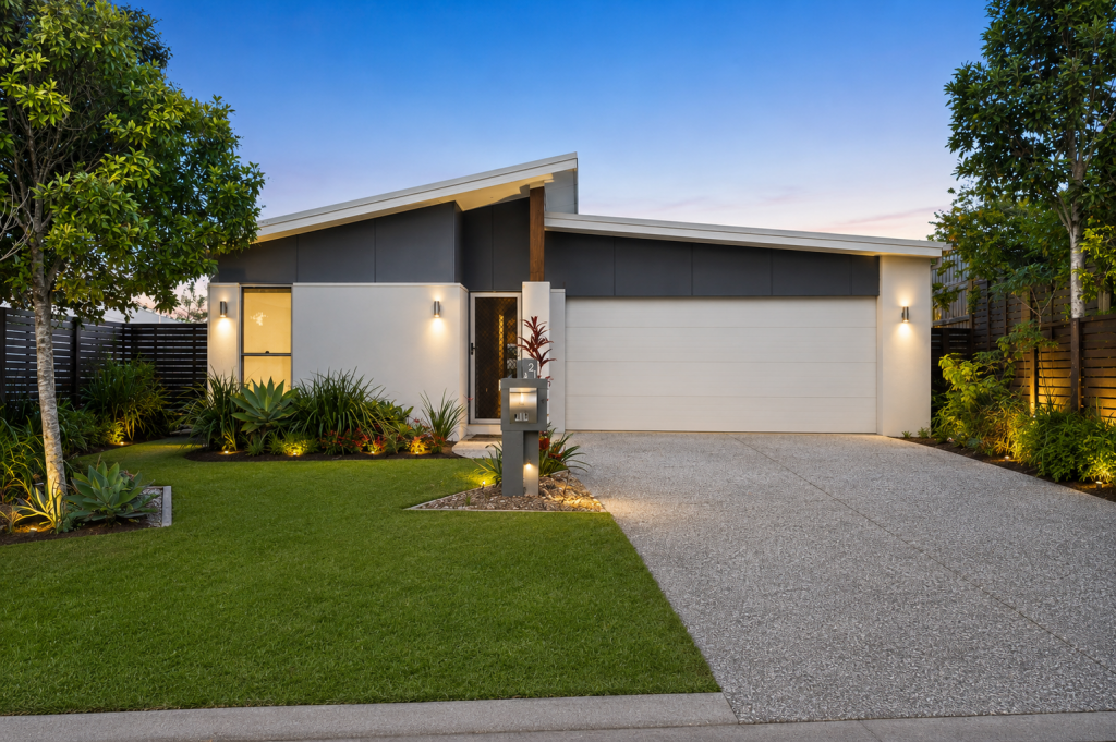21 Hoop Pine Cct, Coomera, QLD 4209