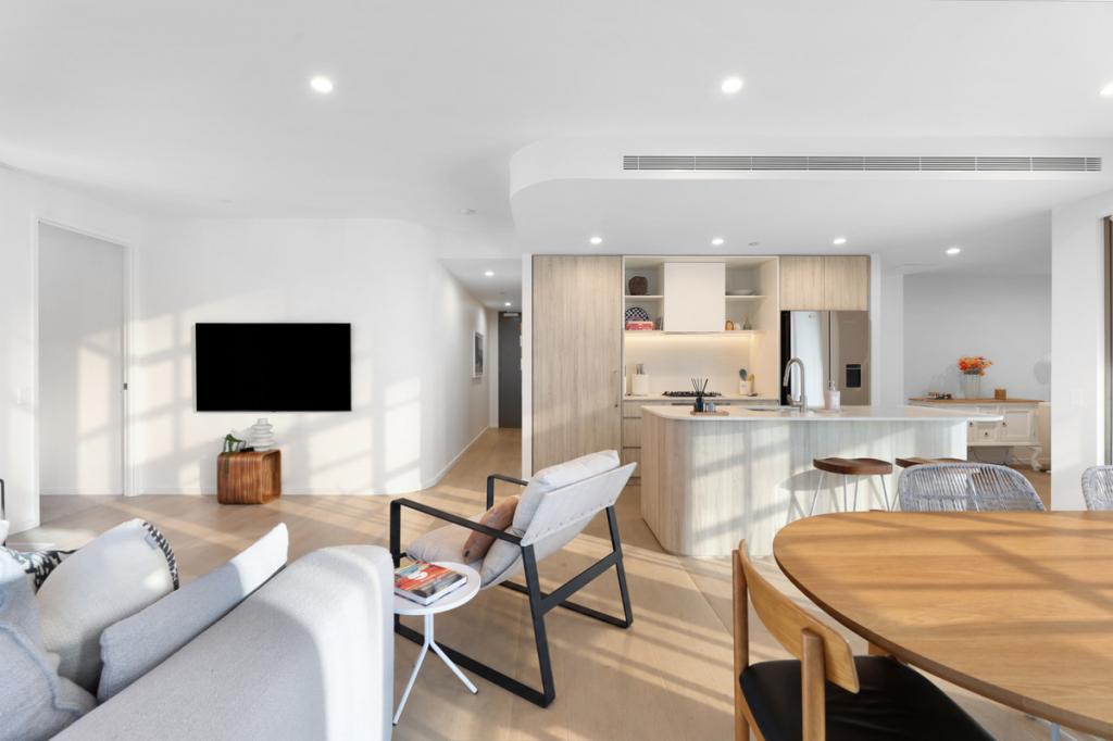 101/4 First Ave, Burleigh Heads, QLD 4220