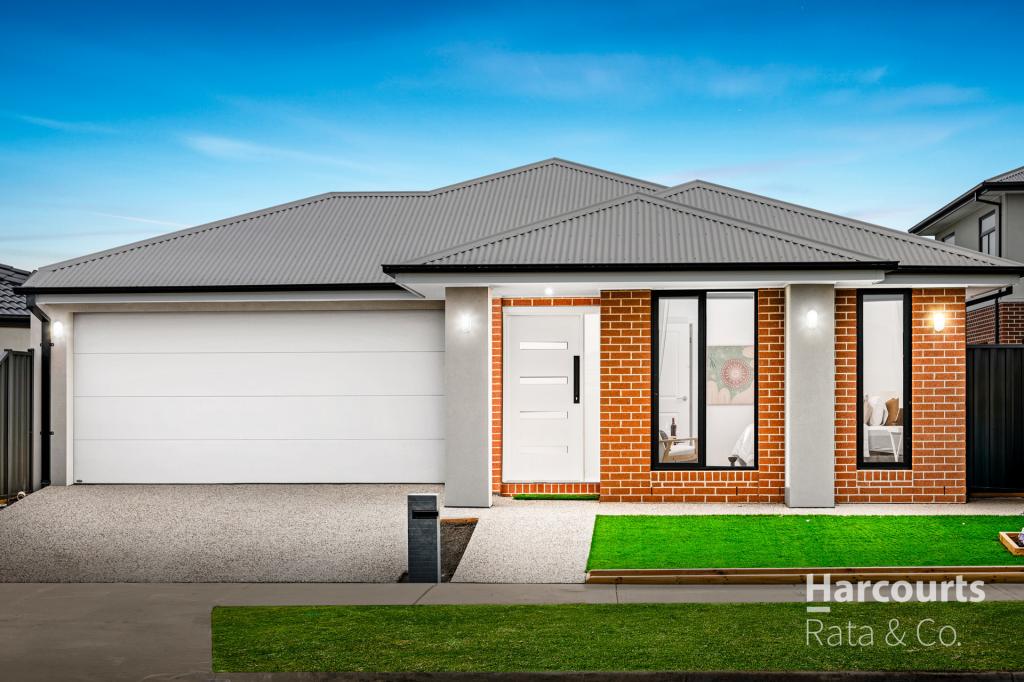 11 KALAMON DR, WOLLERT, VIC 3750