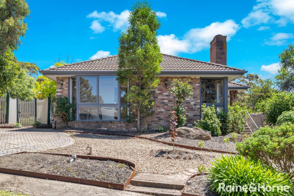 10 Chicola Cl, Sunbury, VIC 3429