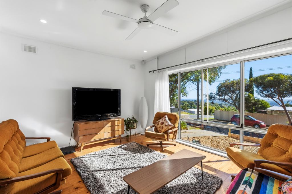 1 Sea View Rd, Para Hills, SA 5096