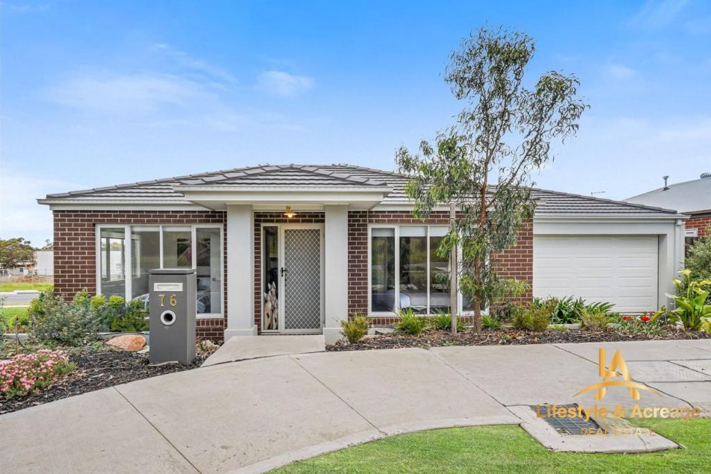 76 Mulcahy Rd, Pakenham, VIC 3810