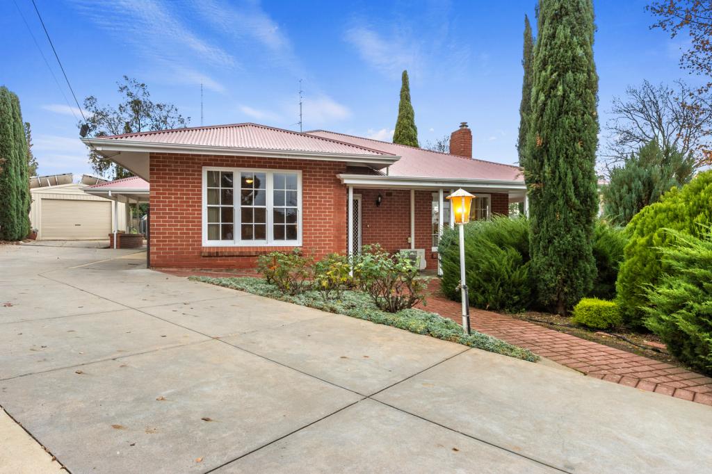 9 Tilbrook Ave, Clare, SA 5453
