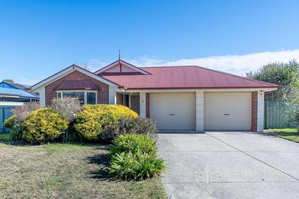 7 SUSAN RD, NAIRNE, SA 5252