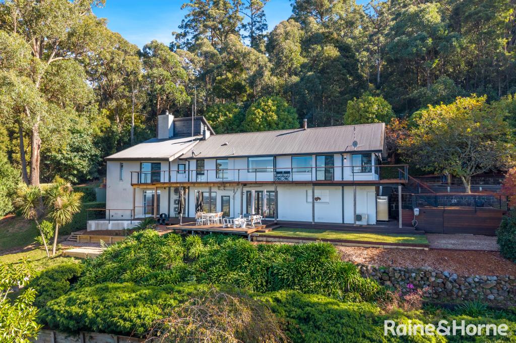 9 Green Ave, Mount Macedon, VIC 3441