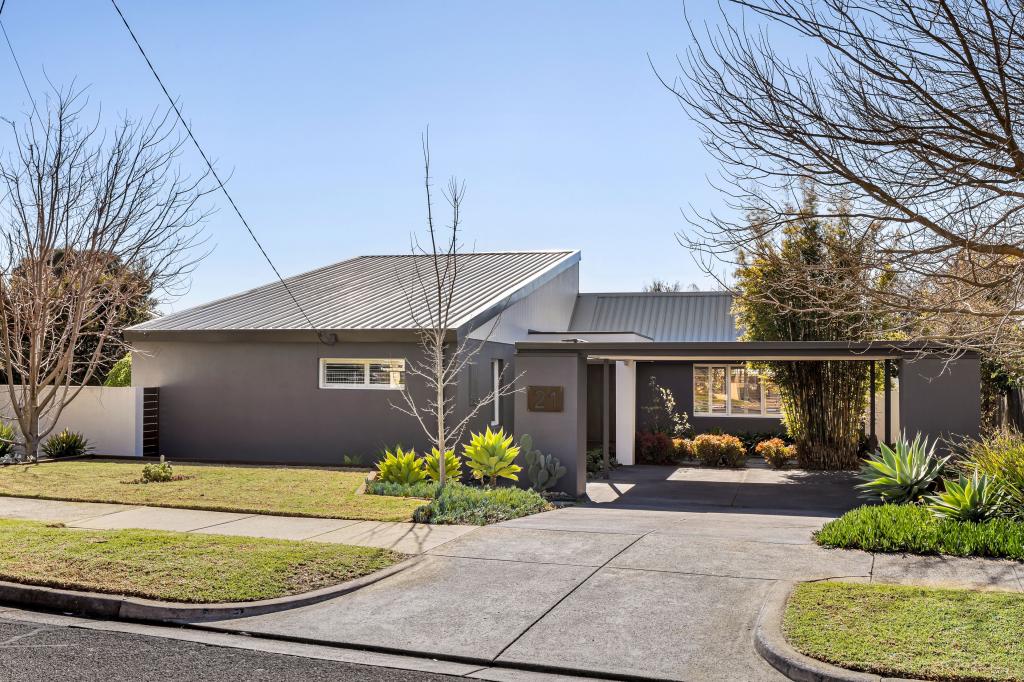 21 Dunstan St, Frankston South, VIC 3199