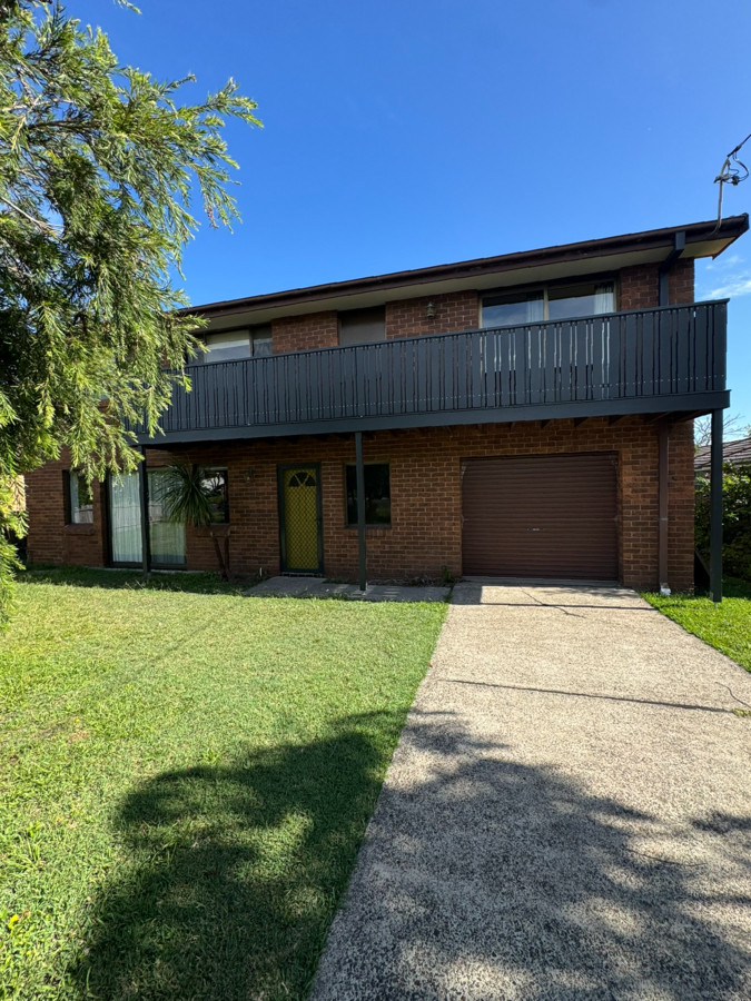 8 Connell St, Old Bar, NSW 2430