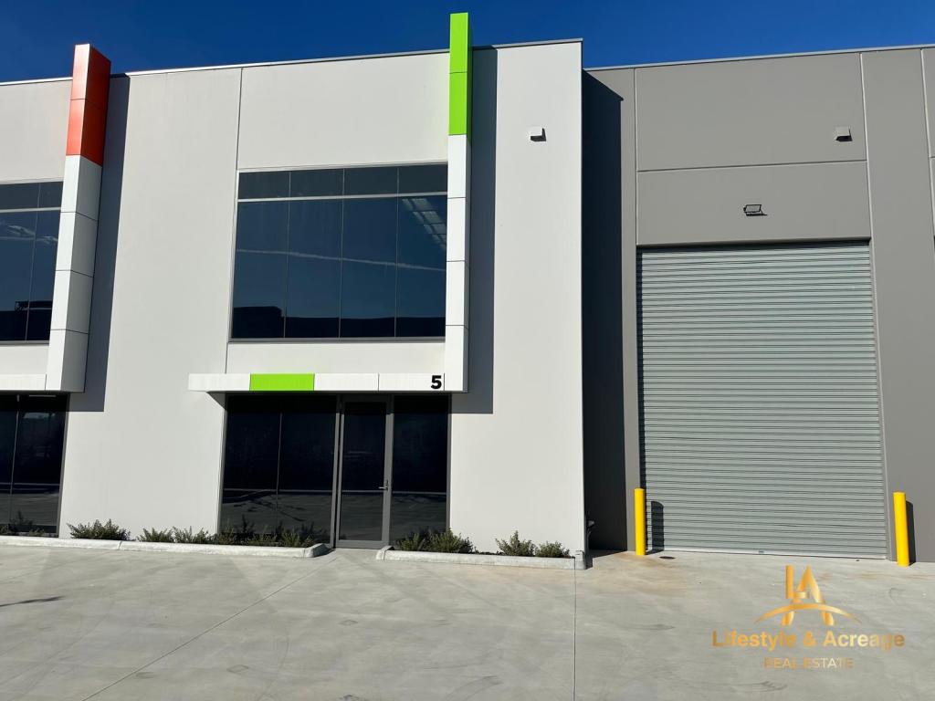 5/33 Axis Bvd, Officer South, VIC 3809