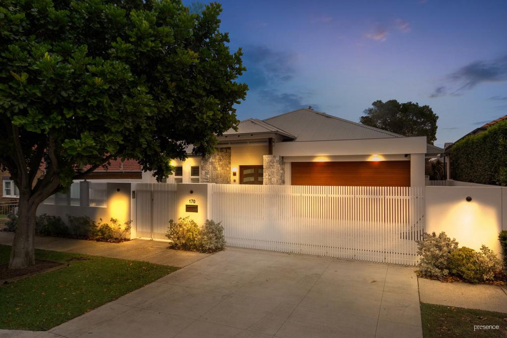 170 Brooks St, Bar Beach, NSW 2300