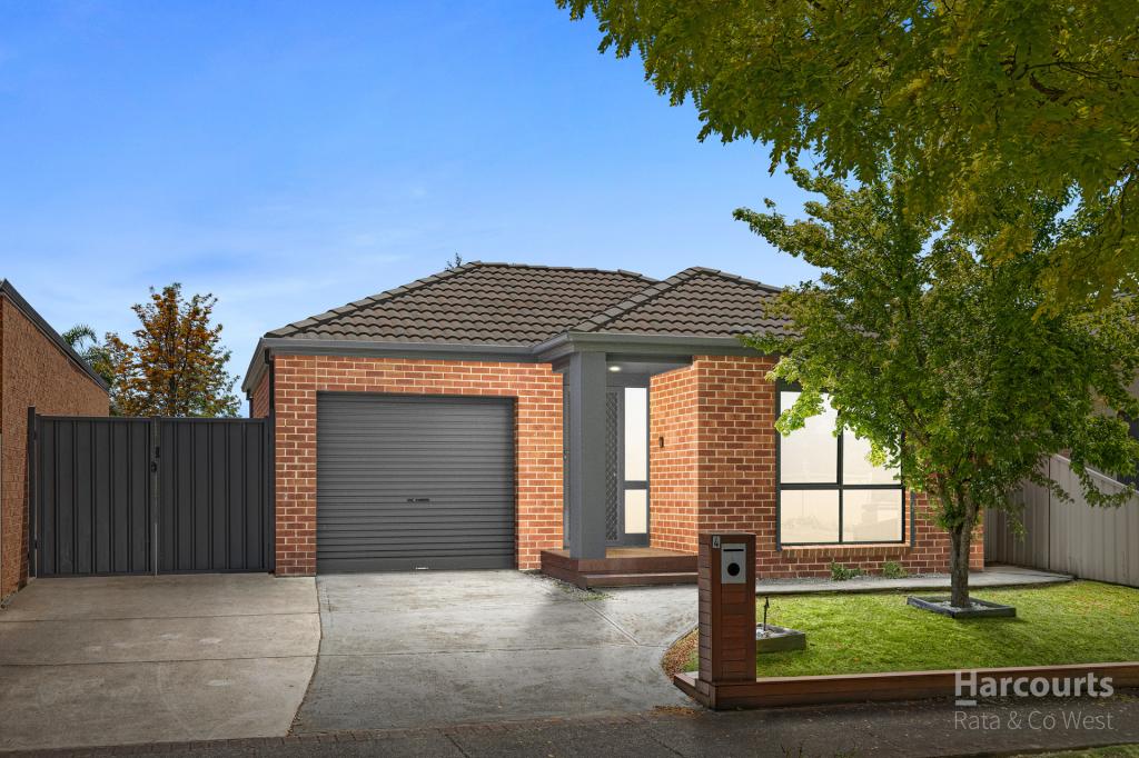 4 Reigate St, Caroline Springs, VIC 3023
