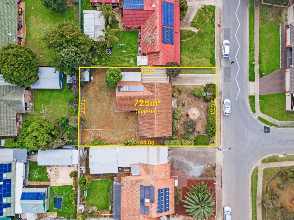 8 Verdon Dr, Ingle Farm, SA 5098