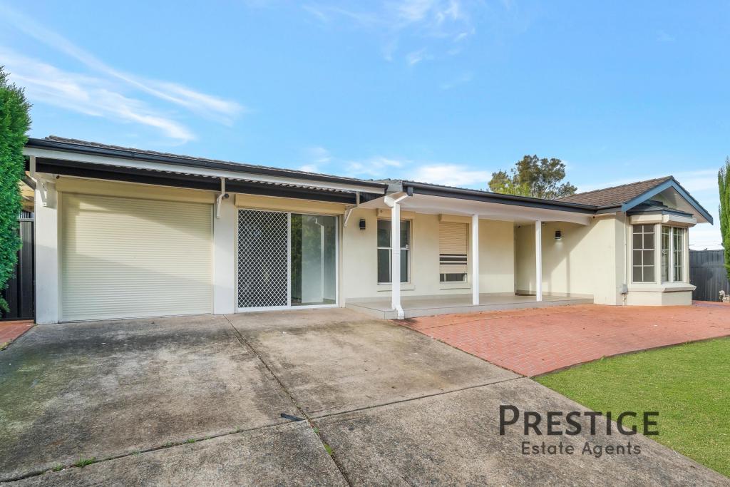 9 Flinders Cres, Hinchinbrook, NSW 2168