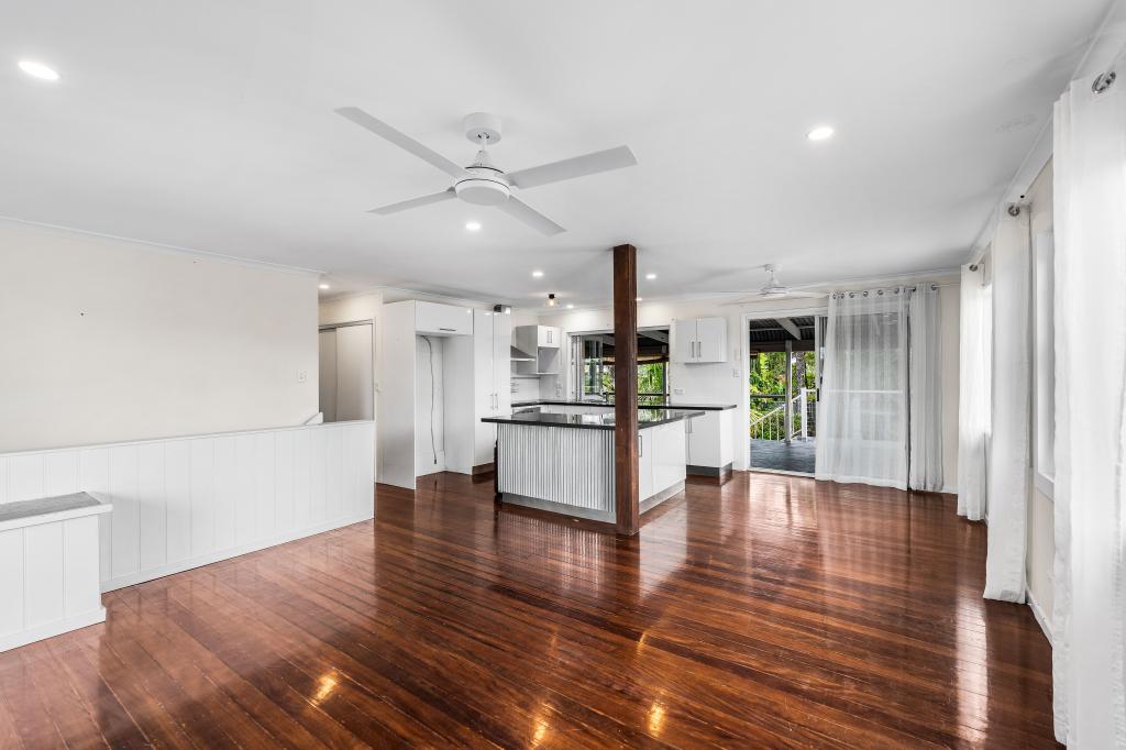 10 Tiwi St, Bundall, QLD 4217