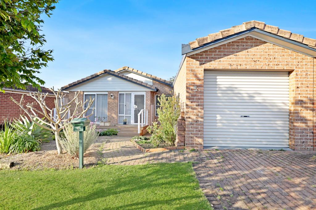 5 Sanderson Rd, Kanahooka, NSW 2530