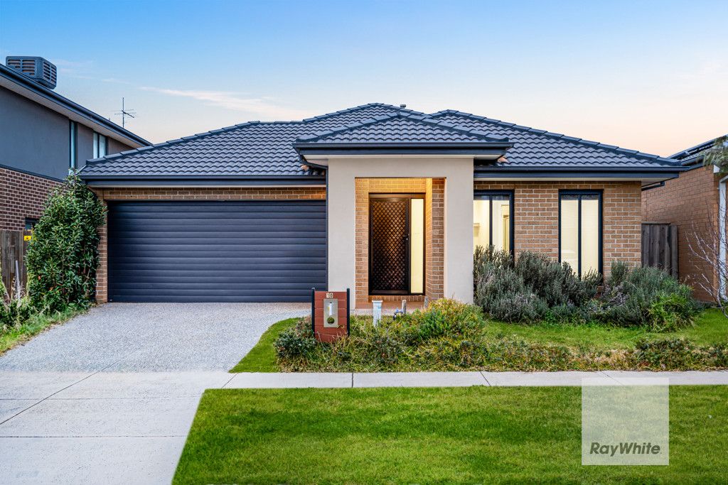 10 Broom Rd, Aintree, VIC 3336