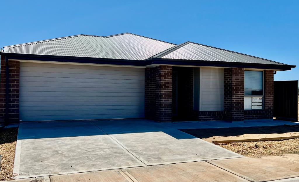 45 Kipfler St, Munno Para, SA 5115