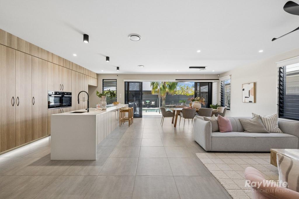 113 Morna St, Newport, QLD 4020