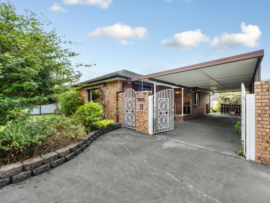 105 BARKER AVE, SAN REMO, NSW 2262