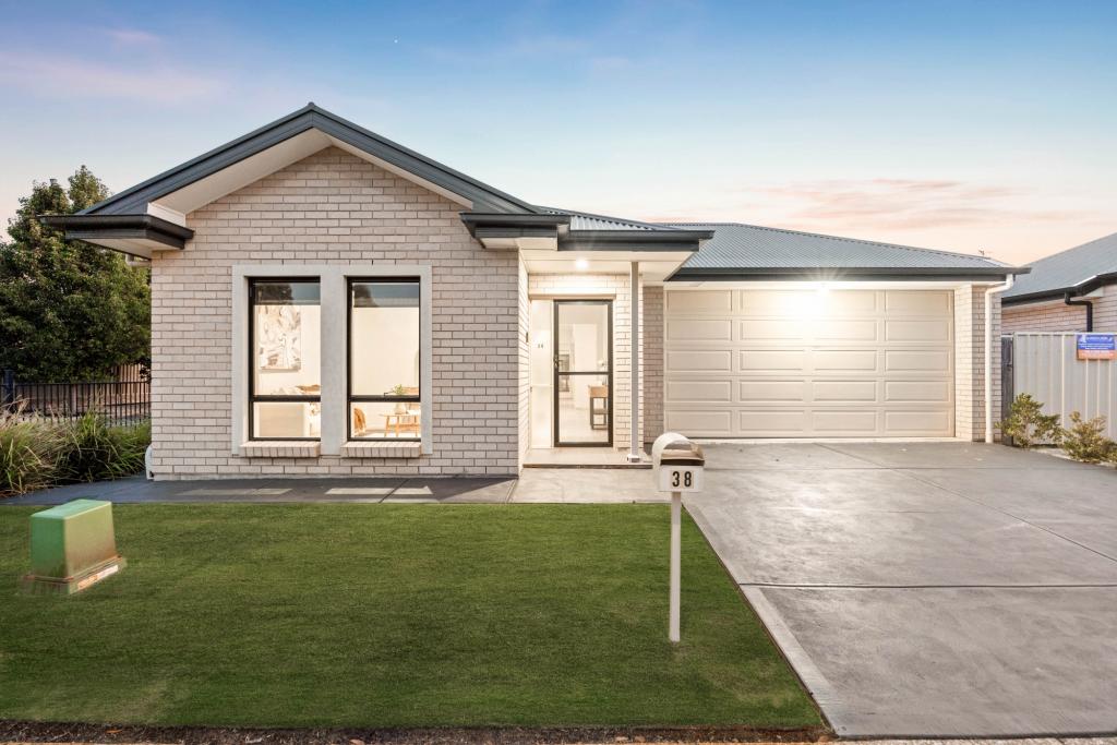 38 Scope Rd, Woodcroft, SA 5162