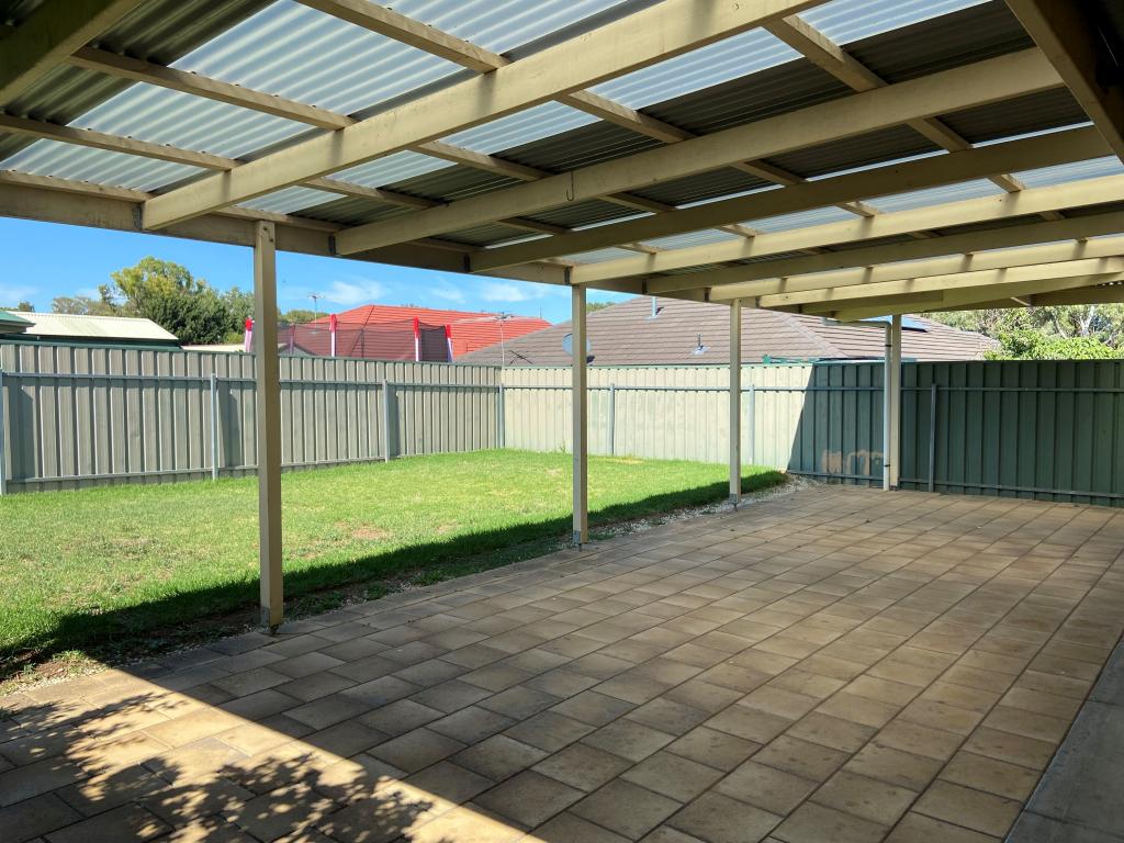 73 Erebus Cct, Morphett Vale, SA 5162