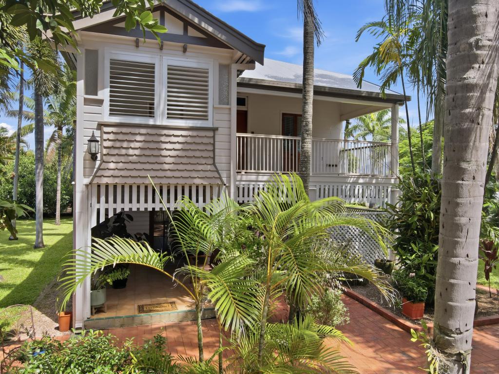 50 Seventh St, Railway Estate, QLD 4810