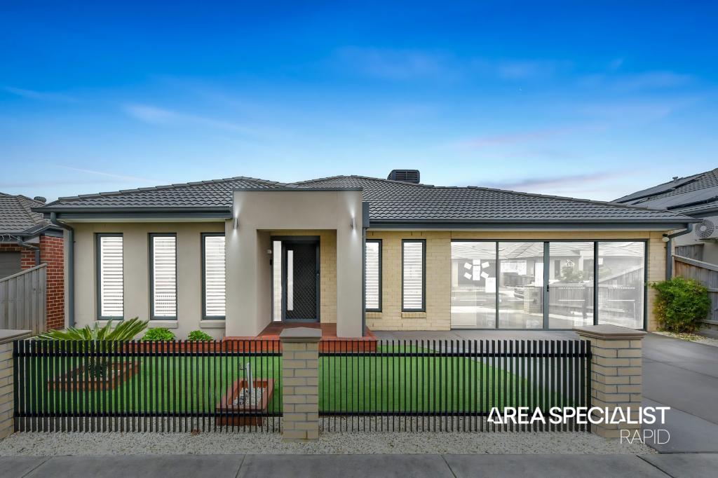 66 Highmount Dr, Hampton Park, VIC 3976