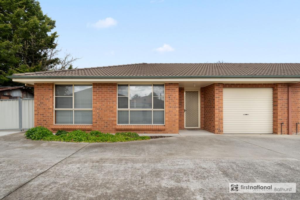 2/63 Morrisset St, Bathurst, NSW 2795