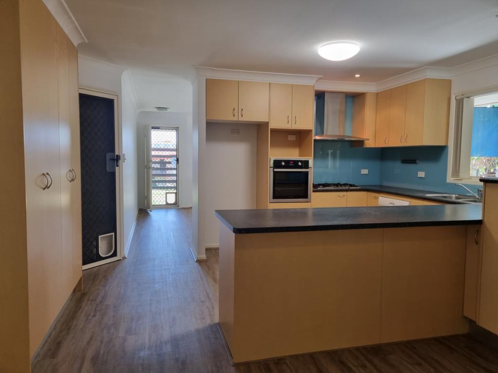 38 Eileen Ave, Southport, QLD 4215