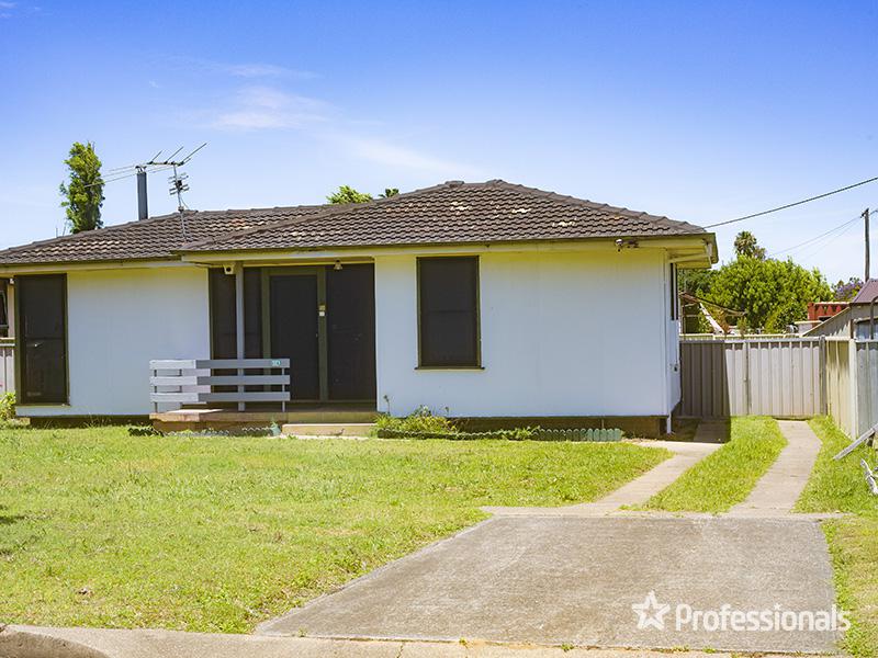 34 Bourne St, West Tamworth, NSW 2340