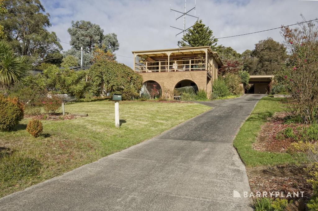 15 Berrys Rd, Emerald, VIC 3782