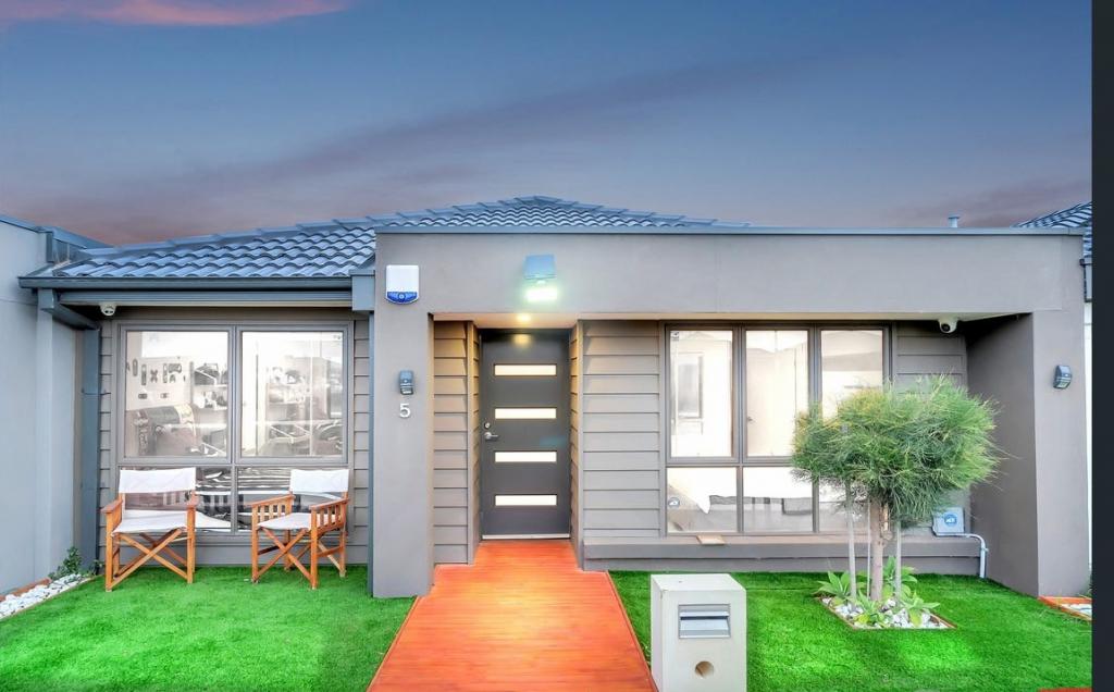 5 Vessey Walk, Wyndham Vale, VIC 3024