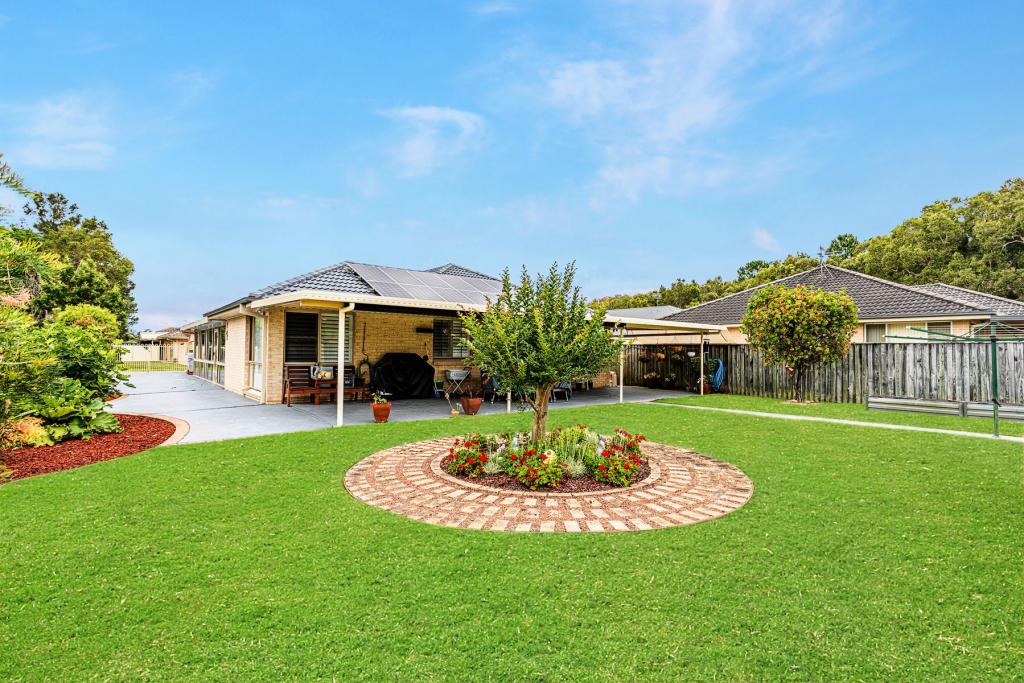 3 SWAGMAN CL, TEA GARDENS, NSW 2324