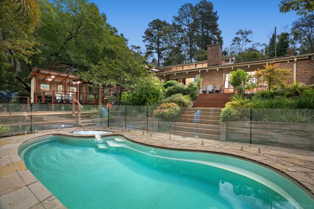 110 Mcgowans Rd, Donvale, VIC 3111