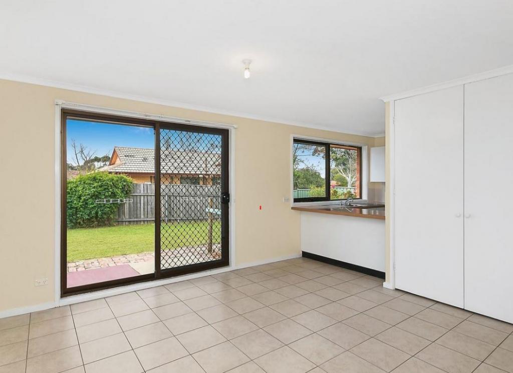 15 Hayden Cl, Florey, ACT 2615