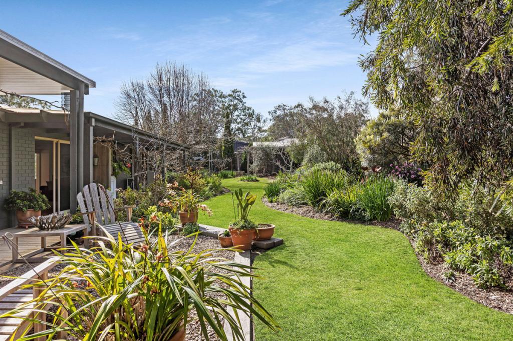 11 Kay Ct, Somers, VIC 3927