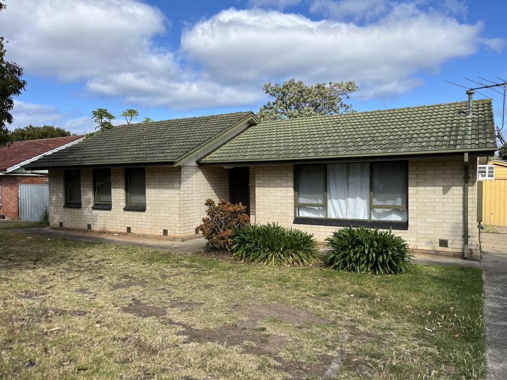 27 Christopher Rd, Christie Downs, SA 5164