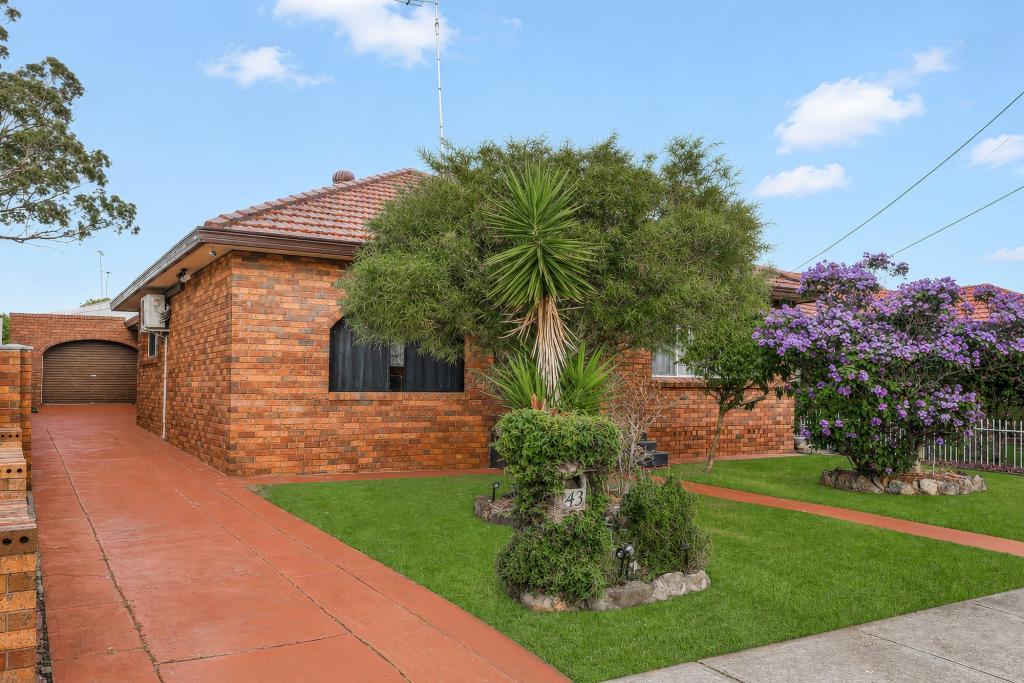 43 Stewart Ave, Blacktown, NSW 2148