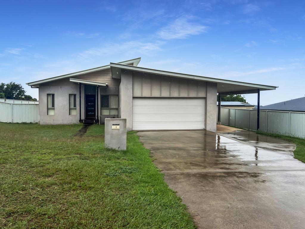 1 Sharon Cres, Kingaroy, QLD 4610