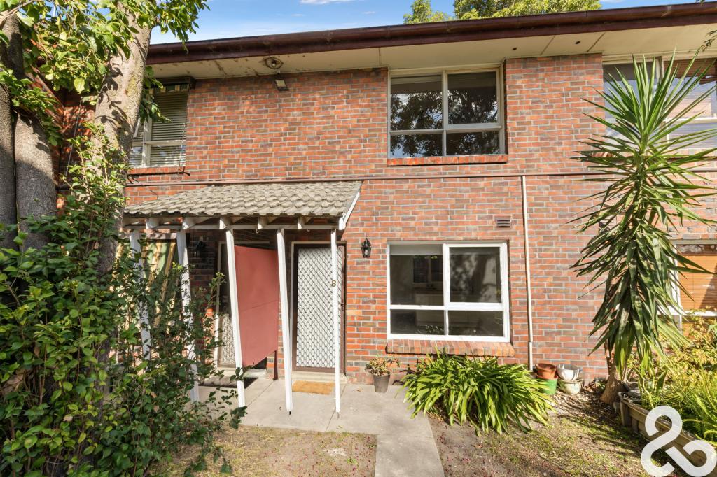 8/11 GEORGE ST, RESERVOIR, VIC 3073