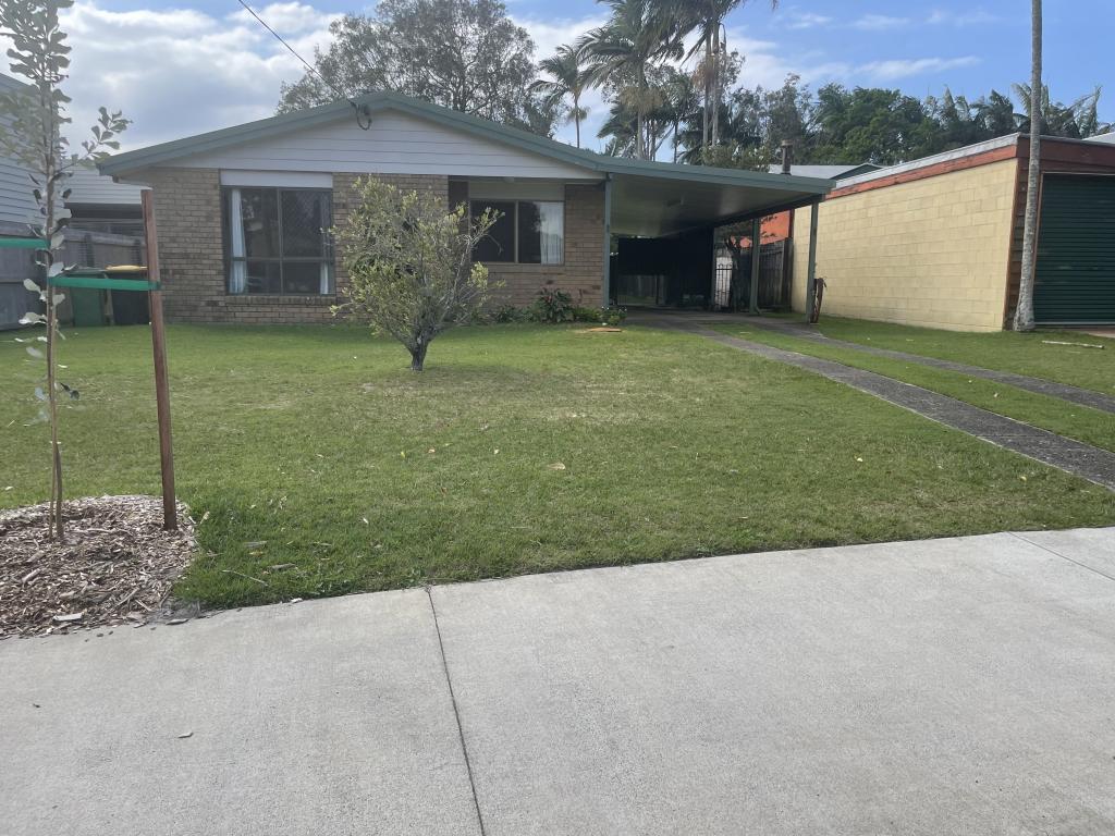 30 Jones Pde, Coolum Beach, QLD 4573